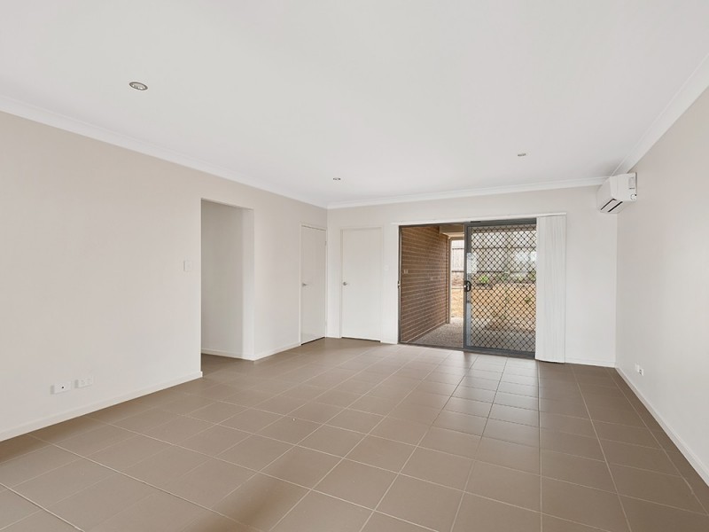 2 Hillsborough Place, Pimpama QLD 4209