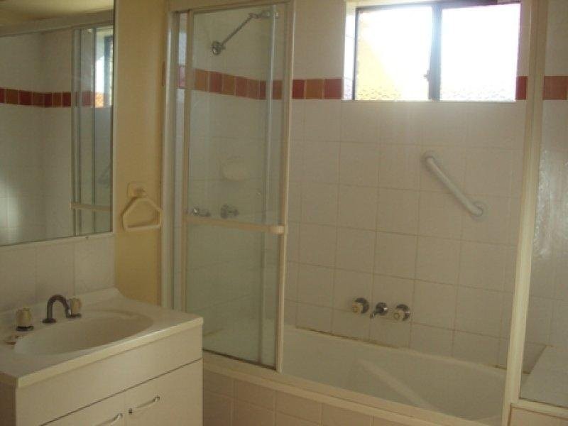 1 Genoa Place, Collingwood Park QLD 4301