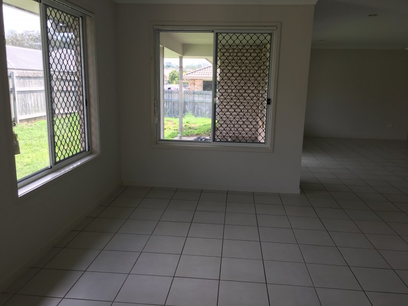 28 Twin Rivers Drive, Eagleby QLD 4207