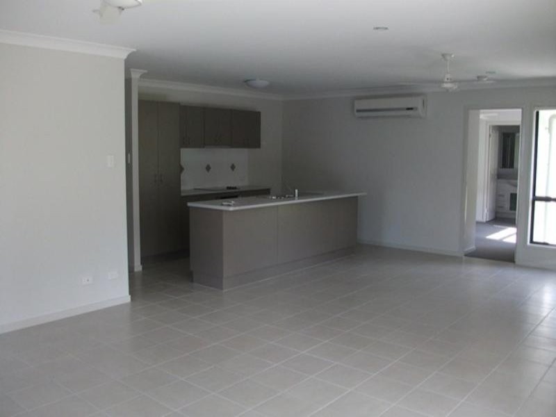 6 Bellflower Crescent, Mount Cotton QLD 4165