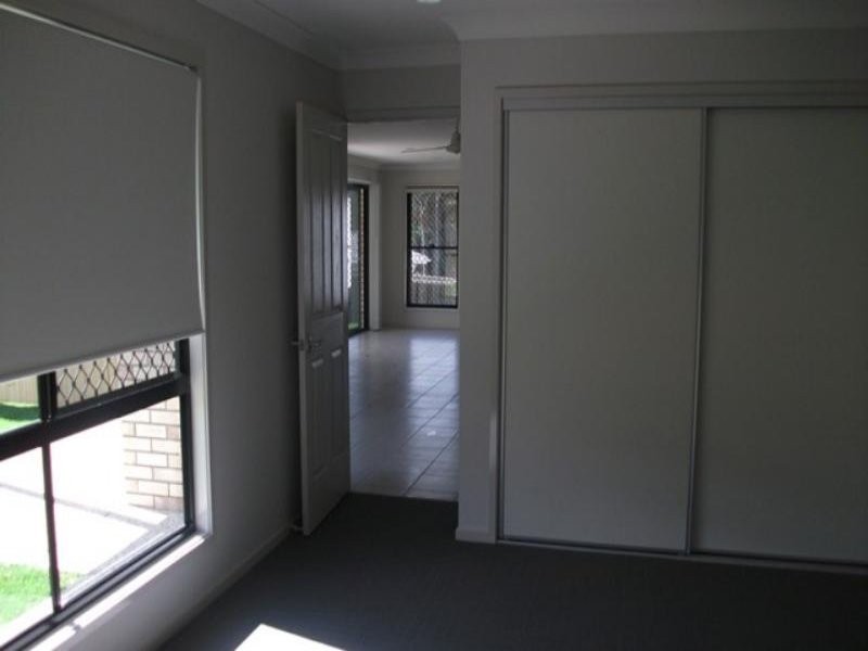 6 Bellflower Crescent, Mount Cotton QLD 4165