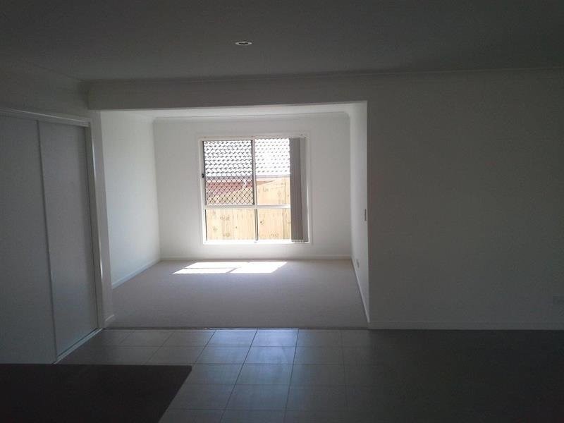 22 Parkfront Terrace, Waterford QLD 4133