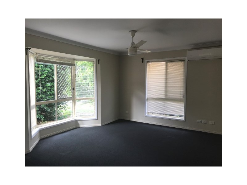 3 Jobson Place, Crestmead QLD 4132