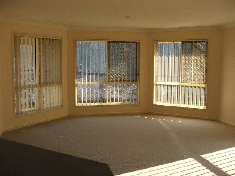 19 Lancelot Crescent, Ormeau QLD 4208