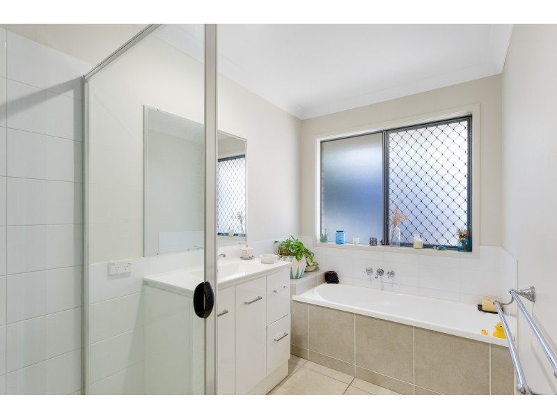 3 Schukow Court, Warner QLD 4500