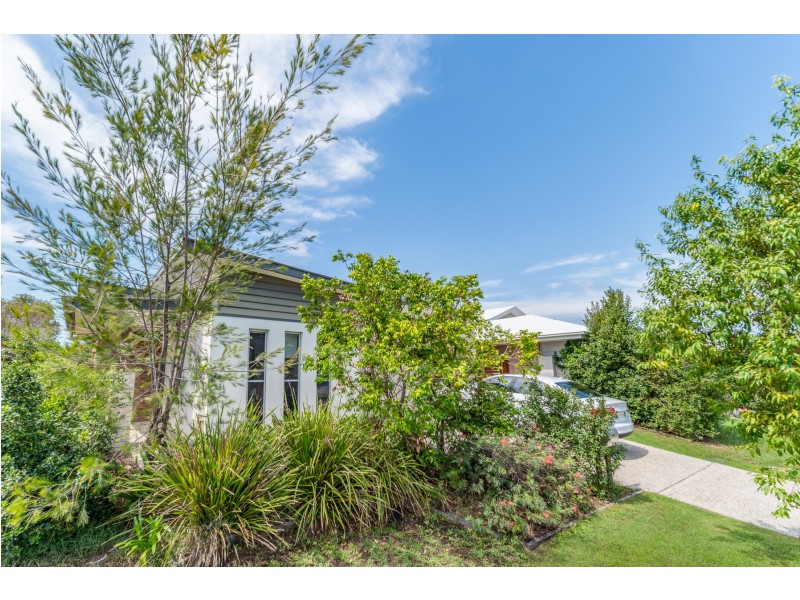 121 Brookside  Circuit, Ormeau QLD 4208