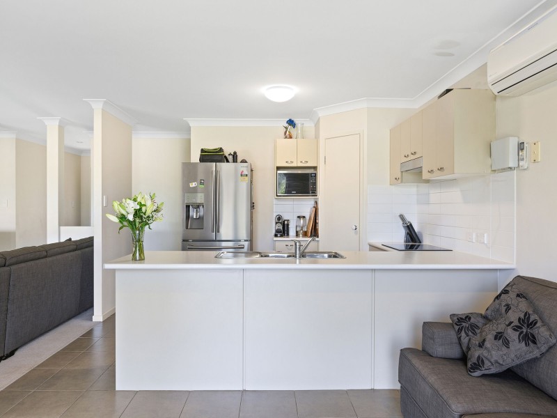 16 Dillon Avenue, Augustine Heights QLD 4300