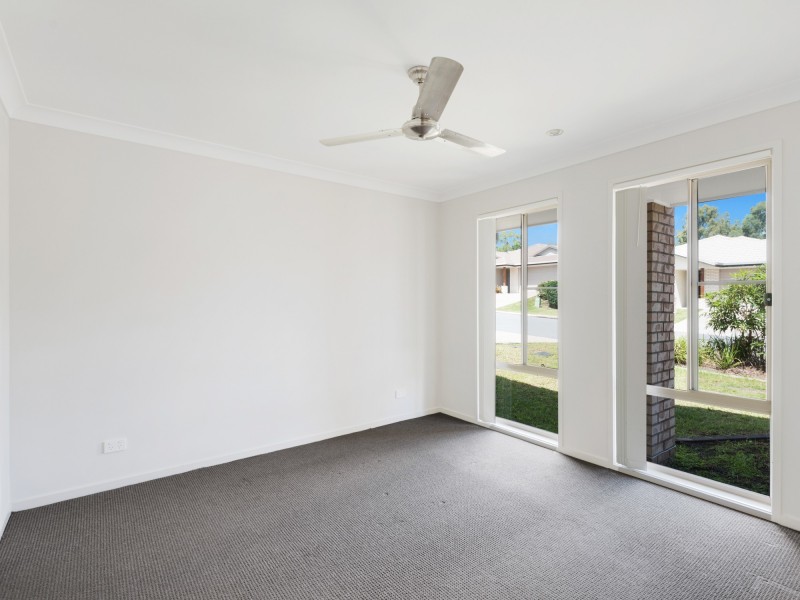 13 Wongabel Close, Waterford QLD 4133