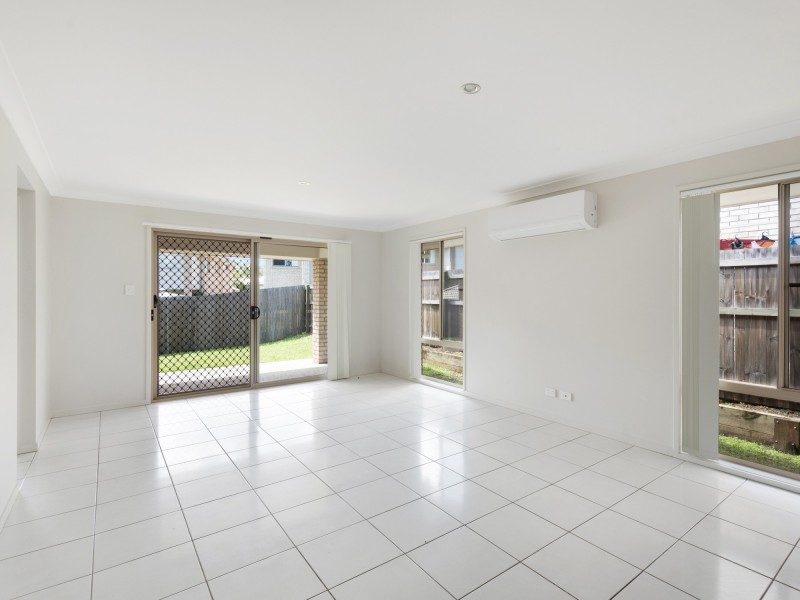 13 Wongabel Close, Waterford QLD 4133