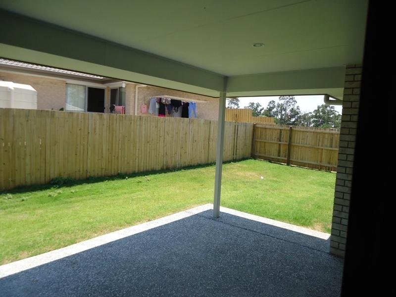 4 McGrath Court, Moggill QLD 4070