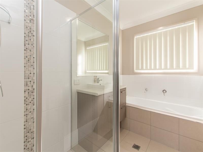 31 Nottinghill Road, Murrumba Downs QLD 4503