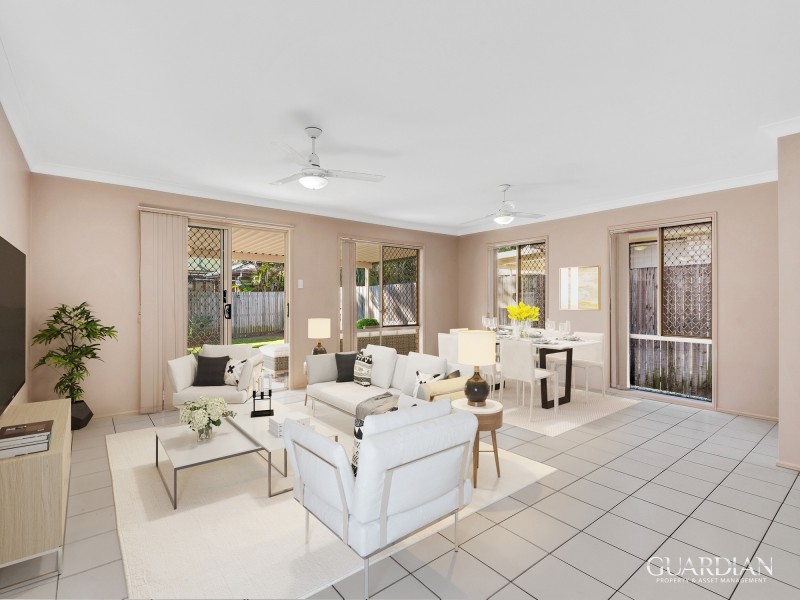 5 Araluen  Place, Carindale QLD 4152