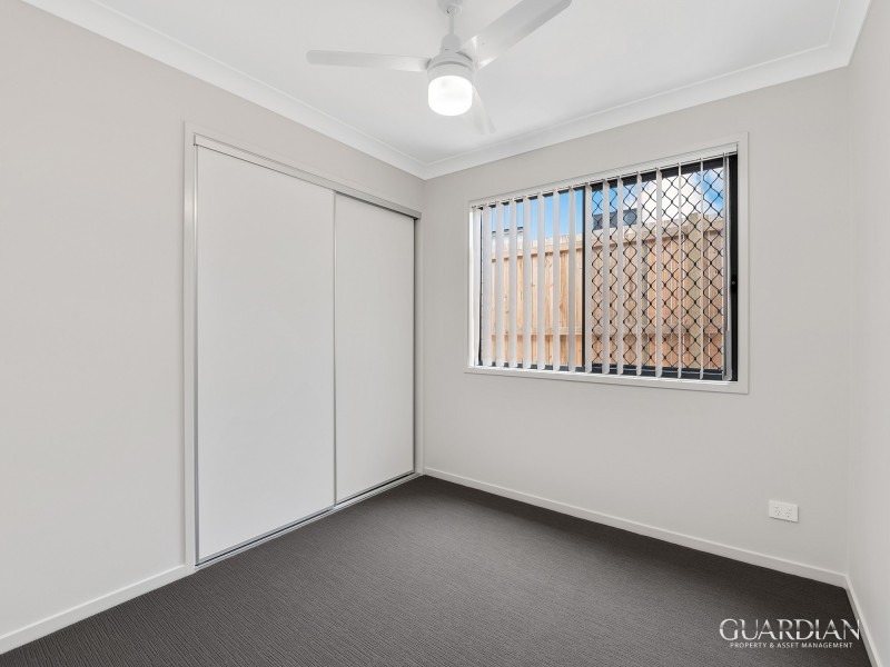 2/1 Vivienne  Way, Marsden QLD 4132