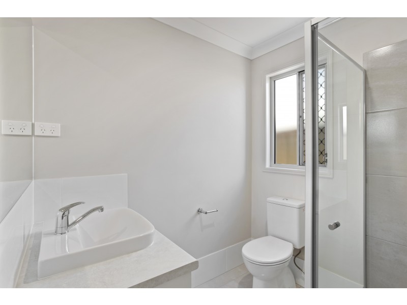 2/13 Neale  Road, Morayfield QLD 4506