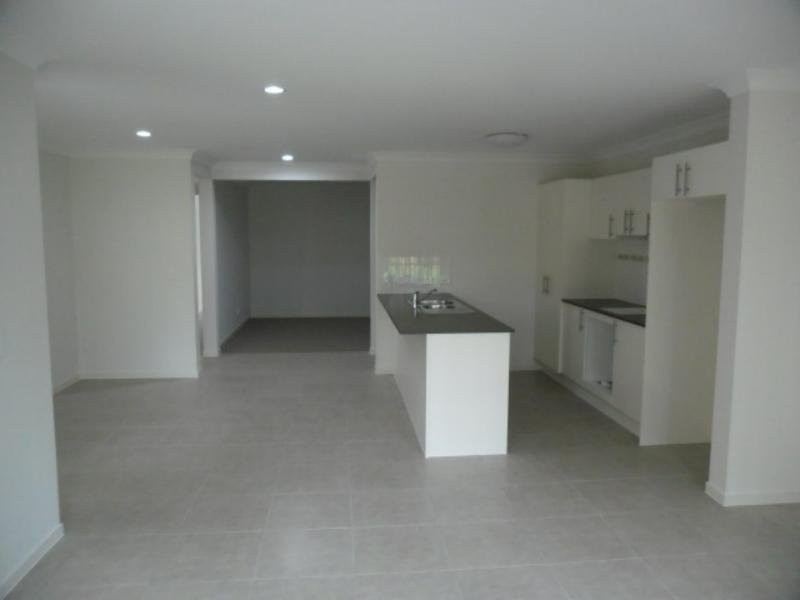 35 Sugargum Avenue, Mount Cotton QLD 4165