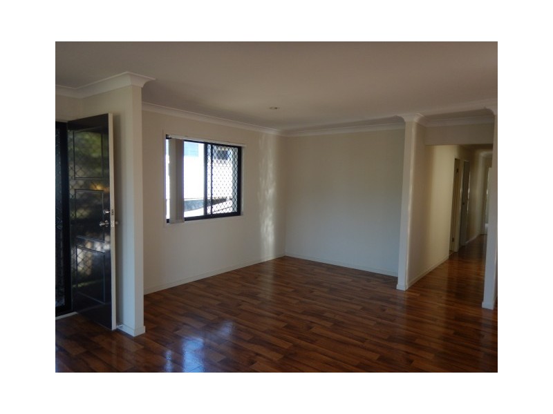 14 Salomon Court, Goodna QLD 4300