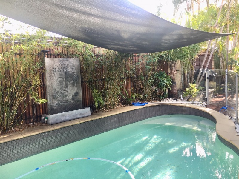 1 Sage Court, Runaway Bay QLD 4216