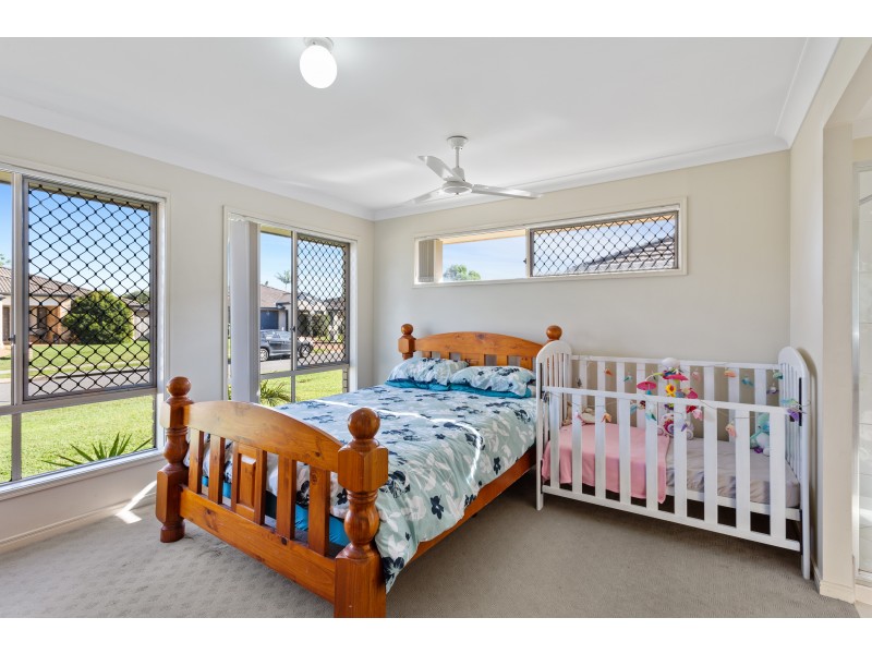 6 Tasman Street, Bray Park QLD 4500