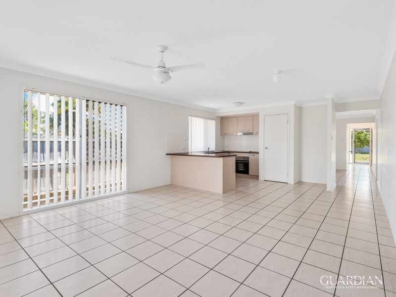 15 Griffen Place, Crestmead QLD 4132