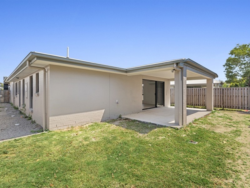16 Antonio Place, Coomera QLD 4209