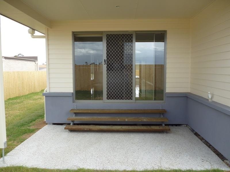 5 Stanbury Drive, Goodna QLD 4300