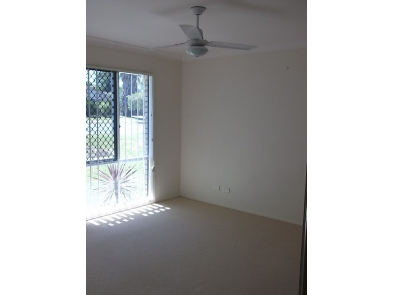 33 Julie Street, Crestmead QLD 4132