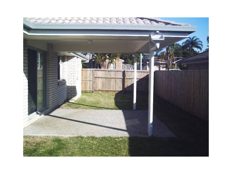 33 Julie Street, Crestmead QLD 4132