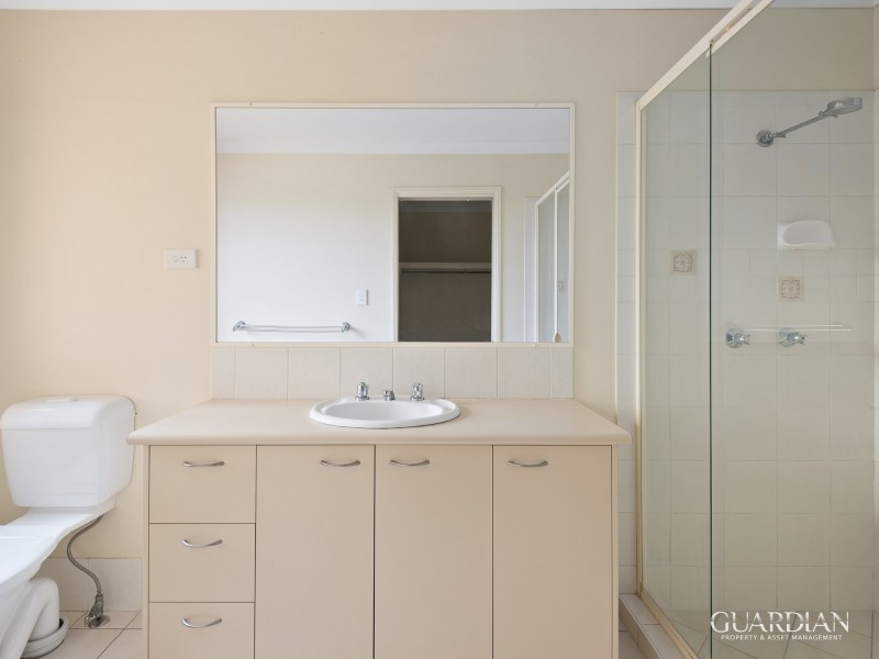 18 Mitchell Place, Parkinson QLD 4115