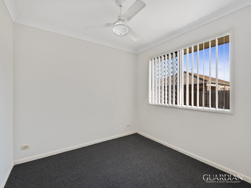 8 Lake Wivenhoe Court, Logan Reserve QLD 4133