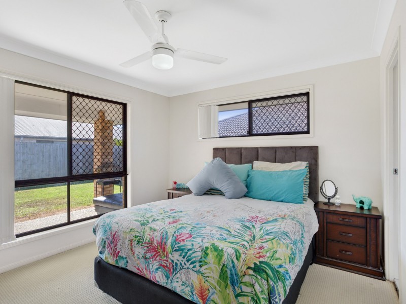 9 Olivine  Court, Rothwell QLD 4022