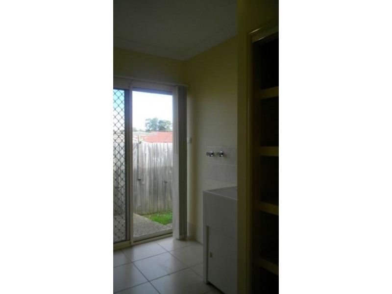5 Brodie Court, Hillcrest QLD 4118