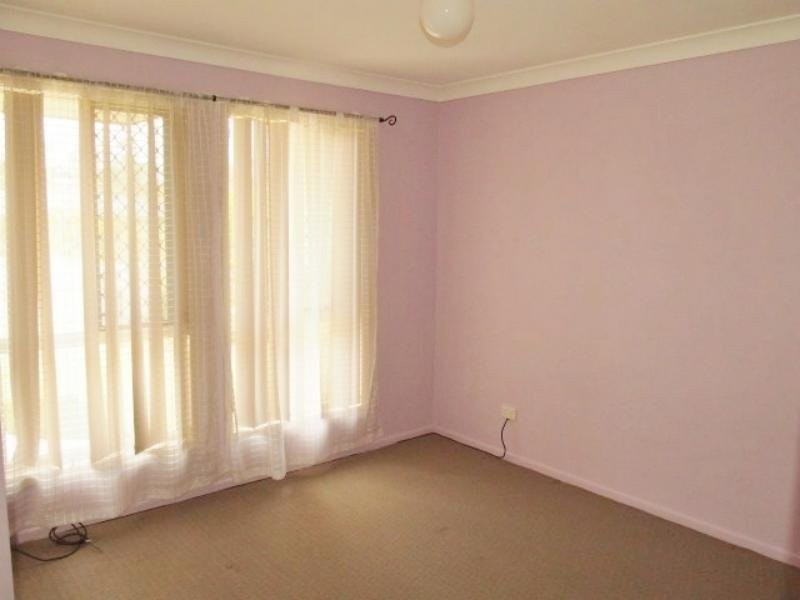 11 Filbert Court, Crestmead QLD 4132