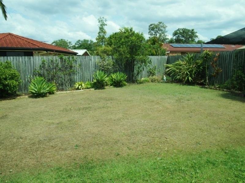 11 Filbert Court, Crestmead QLD 4132