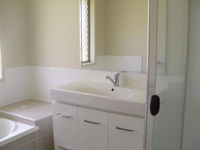 42 Arthur  Way, Ormeau QLD 4208
