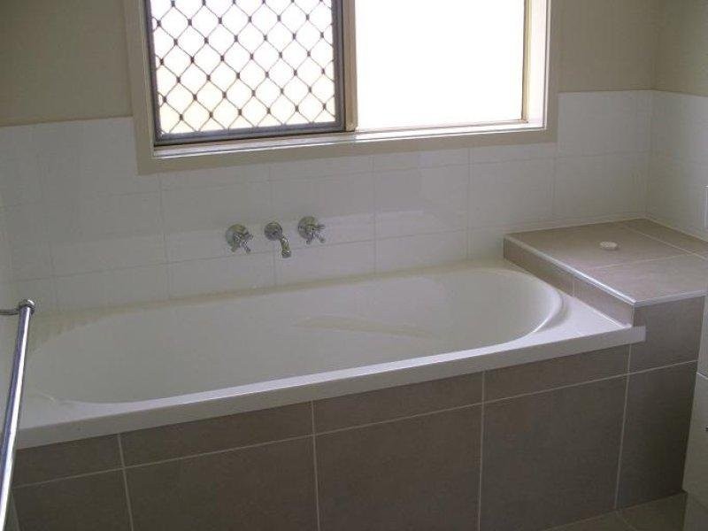 42 Arthur  Way, Ormeau QLD 4208