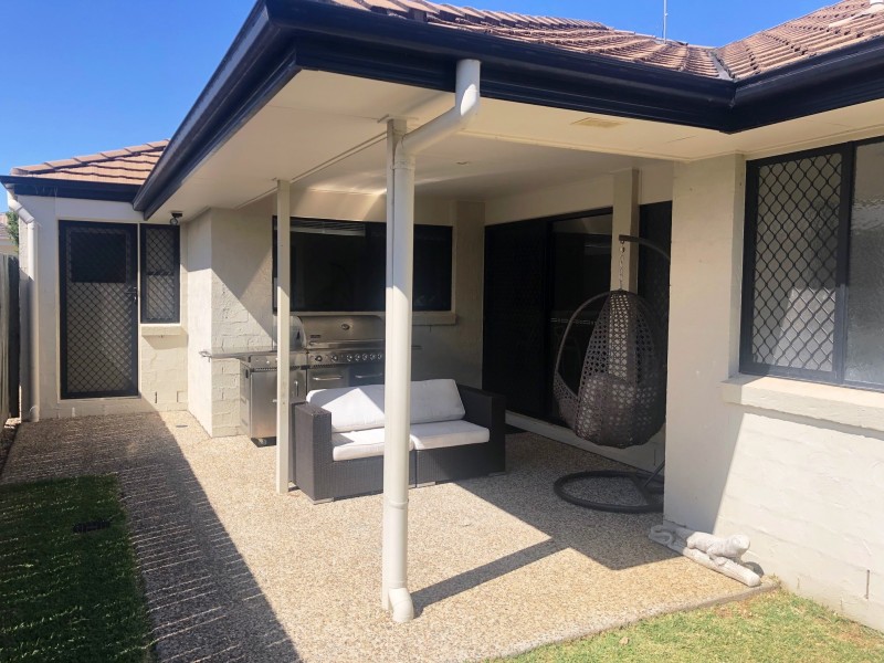 1 Castlewellan Circuit, Warner QLD 4500