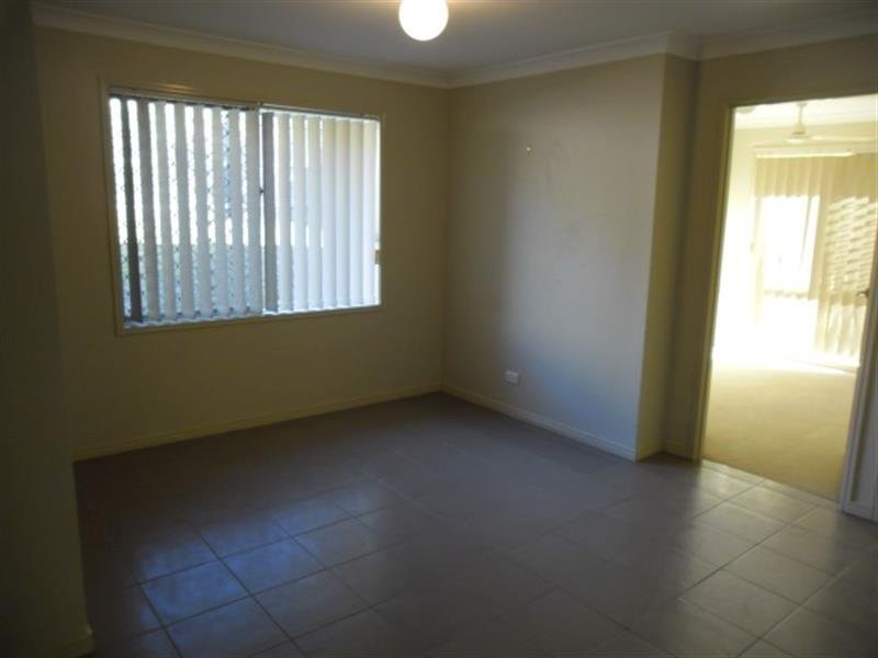 1 Plum Court, Redland Bay QLD 4165