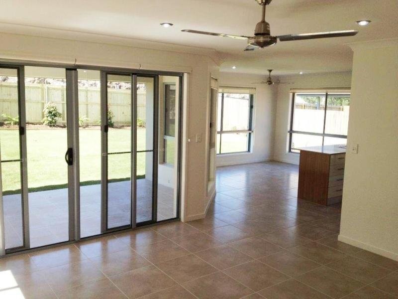 53 Ravensbourne Circuit, Waterford QLD 4133