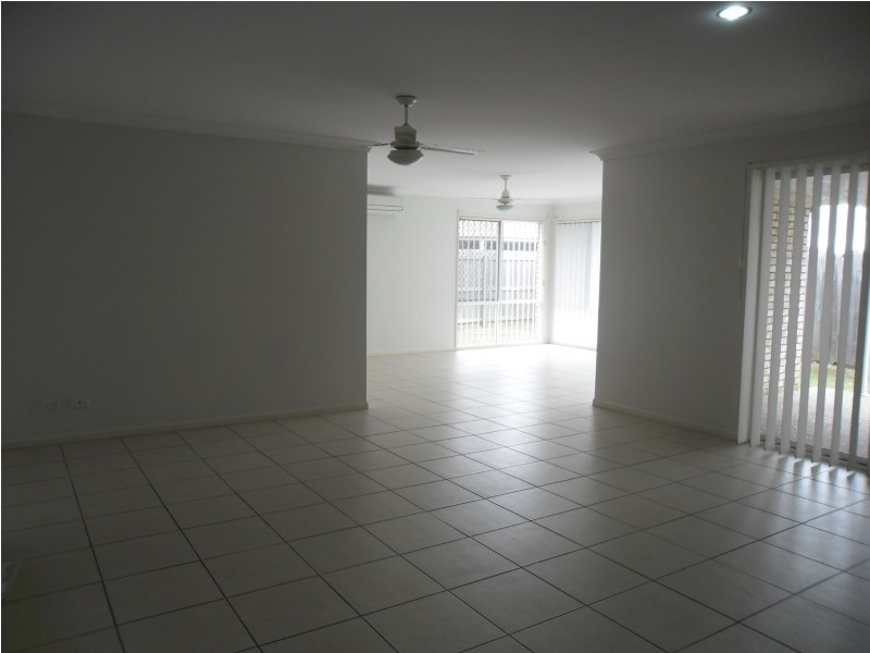 11 Mowie Close, Underwood QLD 4119