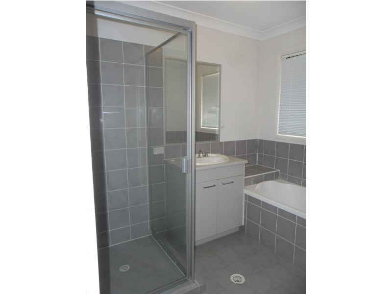 11 Mowie Close, Underwood QLD 4119