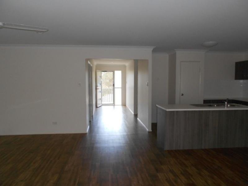 32 Andrew Walker Drive, Goodna QLD 4300