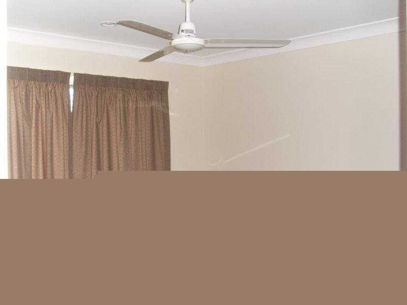 8 Wolski Way, Redbank Plains QLD 4301