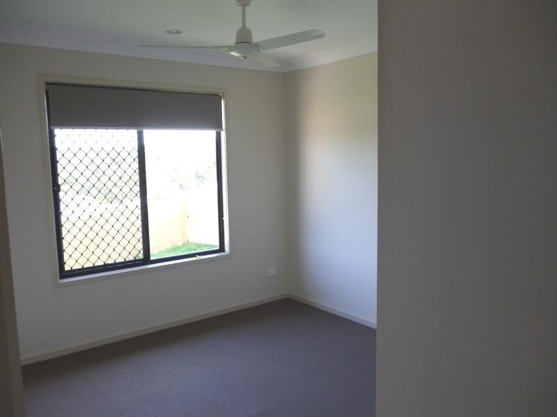 5 Oliver Drive, Redbank Plains QLD 4301