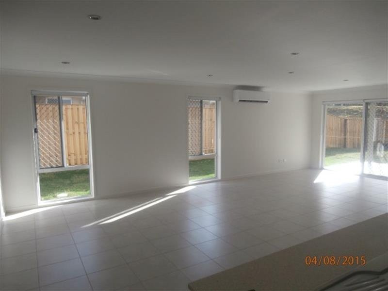 14A Tian Crescent, Upper Coomera QLD 4209