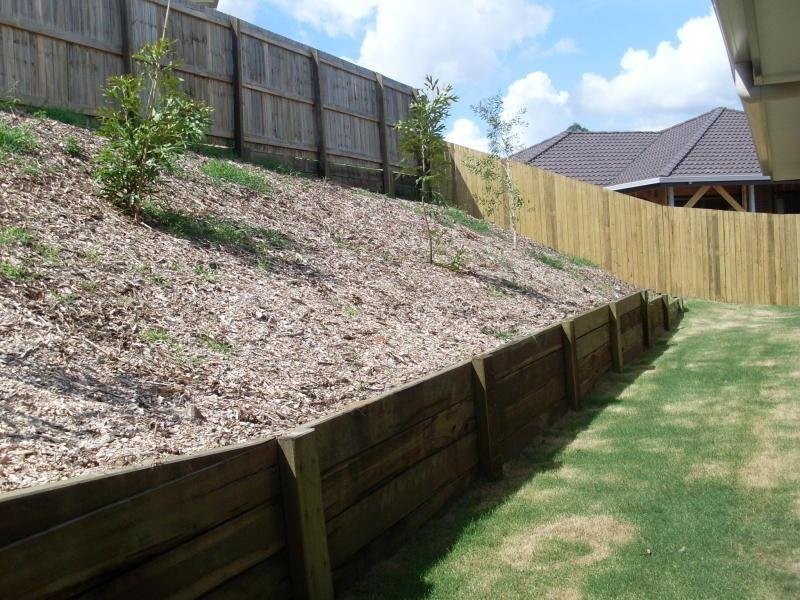 6 Karen Court, Redbank Plains QLD 4301