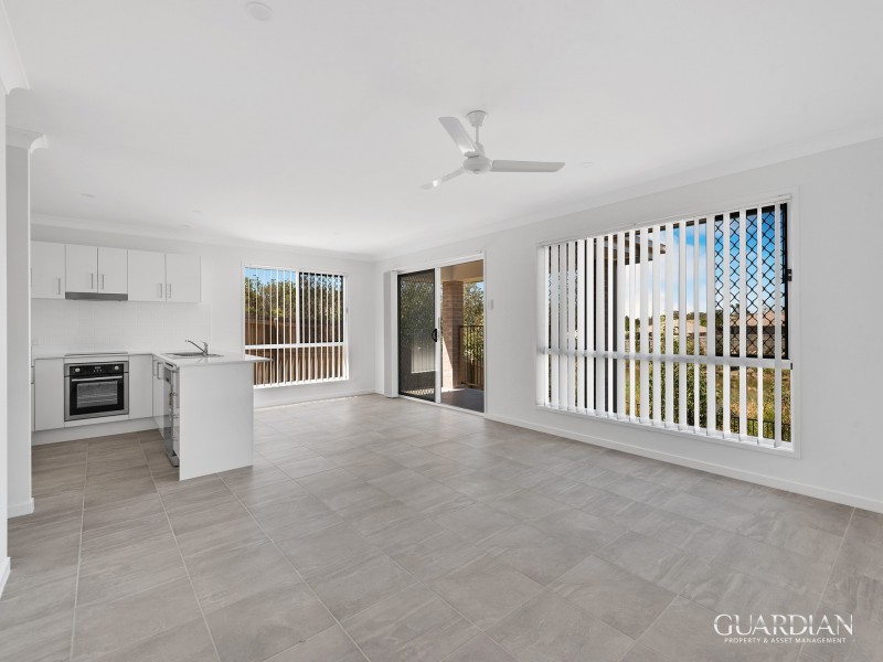 55 Pepper Tree Drive, Holmview QLD 4207