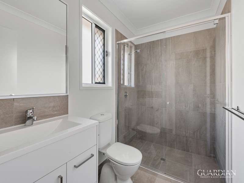 55 Pepper Tree Drive, Holmview QLD 4207