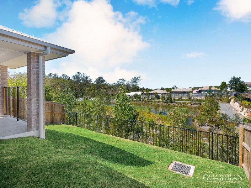 55 Pepper Tree Drive, Holmview QLD 4207