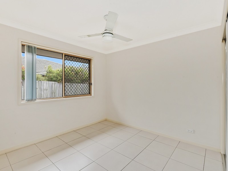 50 Wyndham Circuit, Holmview QLD 4207