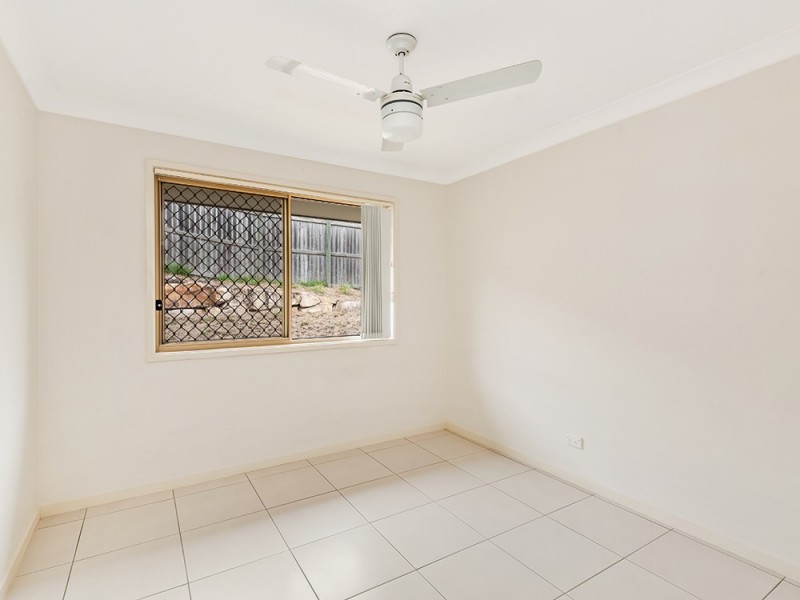 50 Wyndham Circuit, Holmview QLD 4207